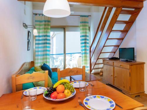 Apartment Edificio Tamarius by Interhome