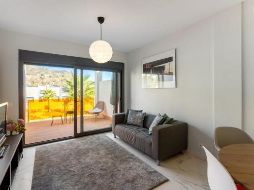 Posezení v ubytování Apartment Alegría Village by Interhome
