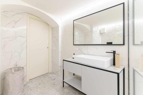 Gallery image of Crociferi Luxury Apartment in Catania