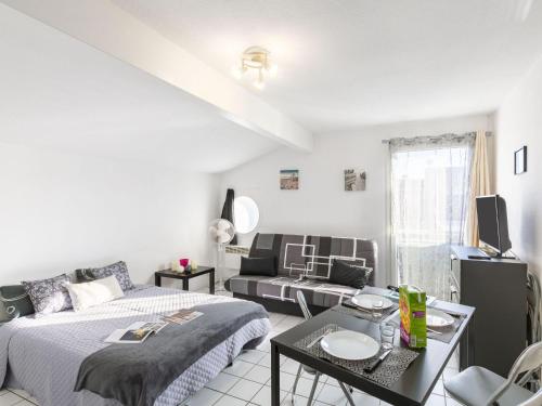 Holiday Home Rés de la paix by Interhome