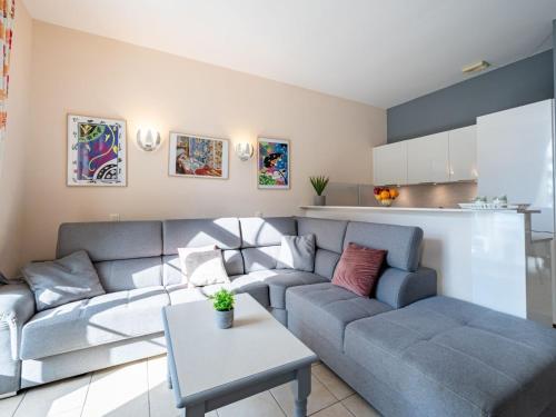 Apartment Villa Francia-2 by Interhome