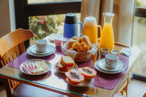 Jídlo v penzionu – hostince nebo okolí