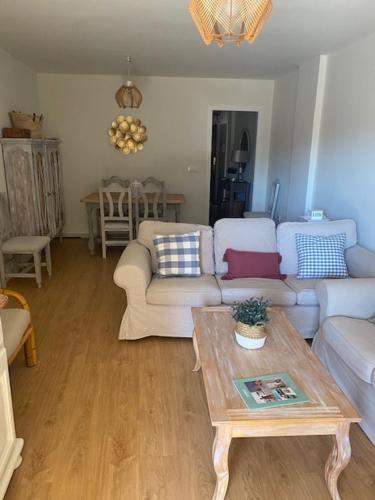 APARTAMENTO FUENGIROLA Free parking