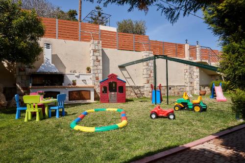 Family friendly Villa Thallos