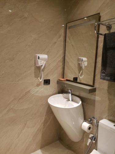 Et badeværelse på Home Boutique Hotel