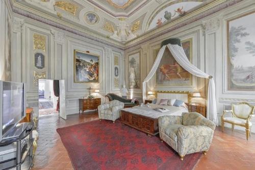 Maggio Palace by VacaVilla