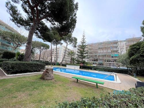 Sun Beach Gisamar