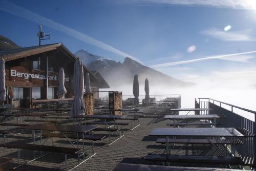 Berggasthaus First - Only Accessible by Cable Car photo 3