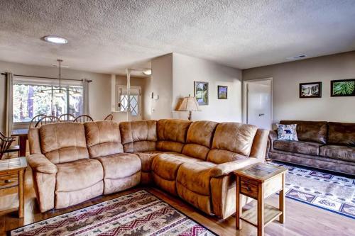 Lazy Bear Lodge – Photos 2