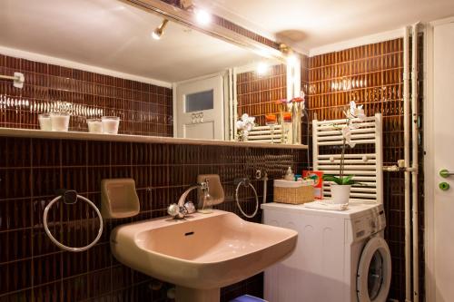 Koupelna v ubytování Lovely Apartment in Athens-Psychiko