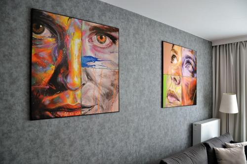 Fotografie z fotogalerie ubytování Q Apart Gold- 3 pokojowy klimatyzowany apartament przy Manufakturze z garażem Gratis, FV v Lodži