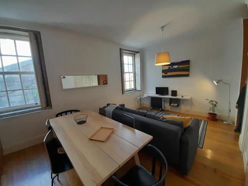 Comfortable Central 2 Bedrooms Apartments by Great&Cosy