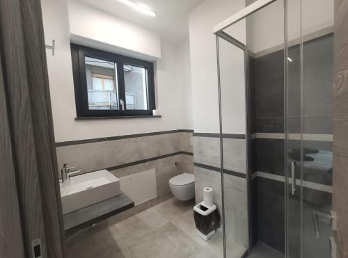 Bilik mandi di My Aosta Project - Rentals A C D
