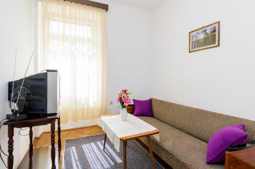 Apartment Lucy