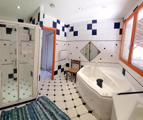 Ванная комната в Chambres à la Campagne