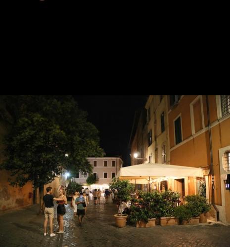 TRASTEVERE LUXURY