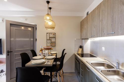 Dapur atau dapur kecil di Villa Zoe , south Crete , Triopetra