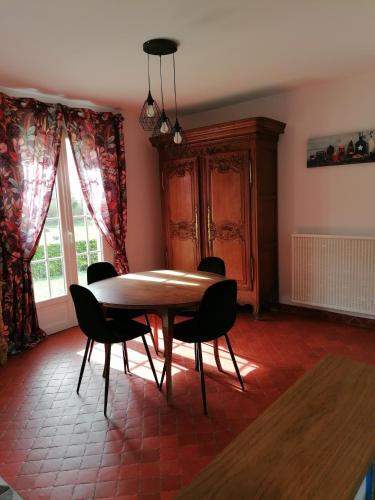 Photo de la galerie de l'établissement Campagne proche Bayeux et plages du débarquement., à Crouay