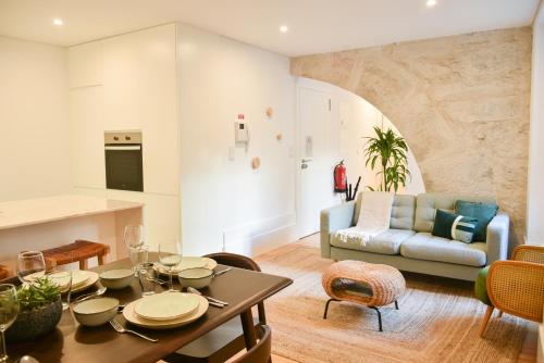 Lindo apartamento 2 quartos com pátio - Batalha - APT C