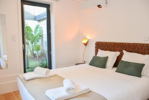 Lindo apartamento 2 quartos com pátio - Batalha - APT C