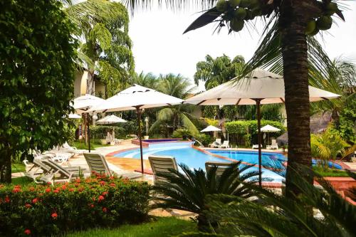 Der Swimmingpool an oder in der Nähe von Apartamento Studio - Solar Pipa