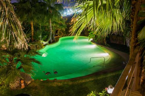 Indonesian Palace Luxurious Boutique