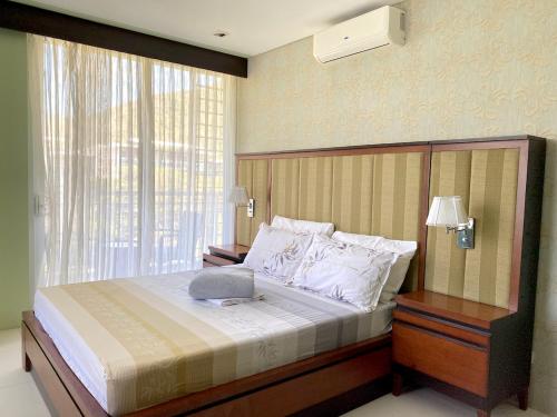 Pico de Loro Spring Style 3BR Unit (Carola A 511)