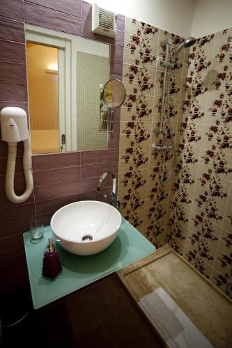 Un baño de TS Residence