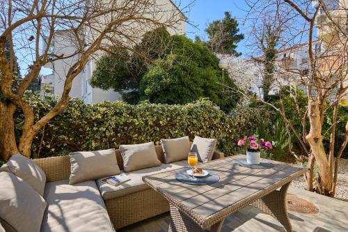 Tranquility gardens suite