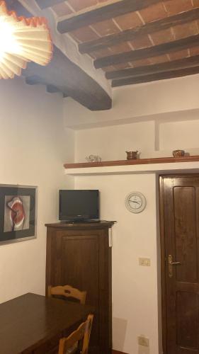TV a/nebo společenská místnost v ubytování Casa Nicoletta