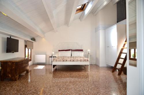 OLLY HOME luxury loft – Photos 2