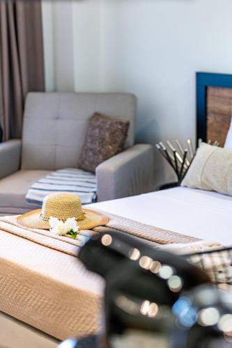 Χώρος καθιστικού στο Moon Boutique Hotel - Ultra Luxury Suites with Pool, Perfect for Fun and Relaxation By Villa Mana Gers