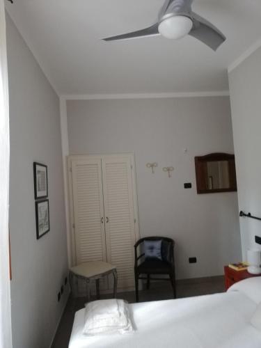 Postel nebo postele na pokoji v ubytování A due passi dal Castello