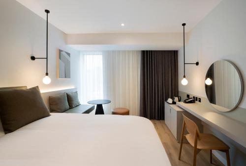 Leonardo Hotel Manchester Piccadilly photo 34