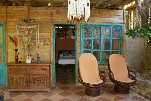Un lugar para sentarse en La Percha Hostal