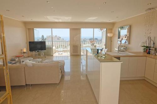 Cannes Magnifique Vue Mer, 2 Chambres, Grande Terrasse et Parking photo 60