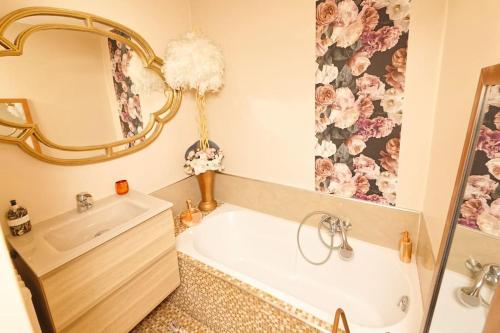 Cannes Magnifique Vue Mer, 2 Chambres, Grande Terrasse et Parking photo 50