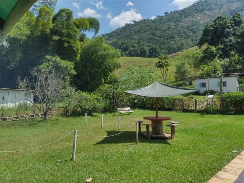 Landskap semula jadi dekat dengan the country house