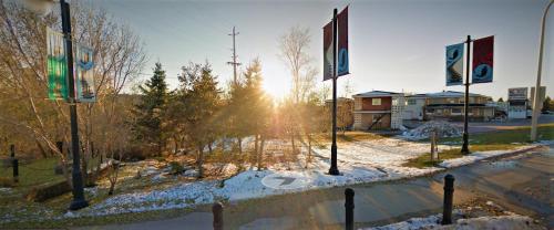 Chalet Inn Motel – Photos 2