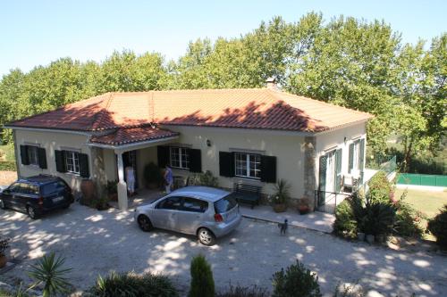 Gallery image of Villa near bidos with private pool in A dos Francos