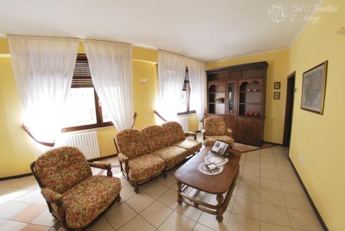 A seating area at Bed & Breakfast L'Arengo