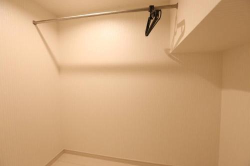 Takemura Building 105
