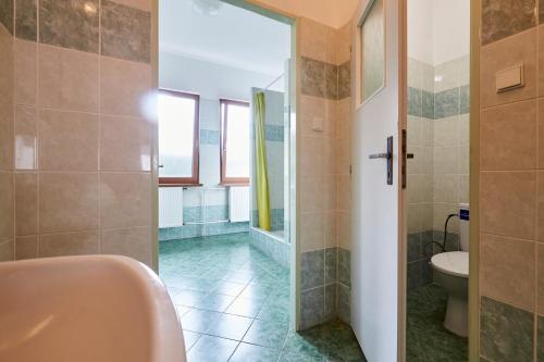 Koupelna v ubytování Hotel Sklárna Harrachov