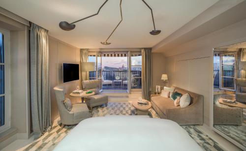 Hotel de Crillon photo 24