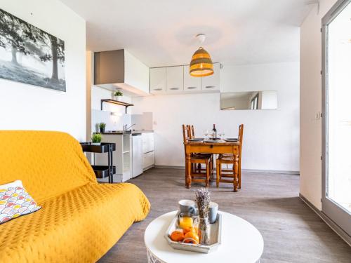 Gallery image of Apartment Erromardy - Irrintzina by Interhome in Saint-Jean-de-Luz