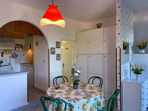 Photo de la galerie de l'établissement Appartamento La Vacanza, à Rio nellʼElba