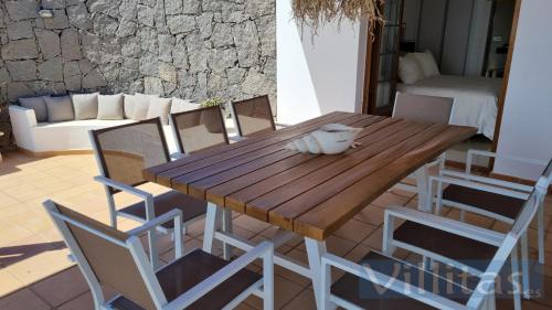 VILLA TEGALA by Villitas