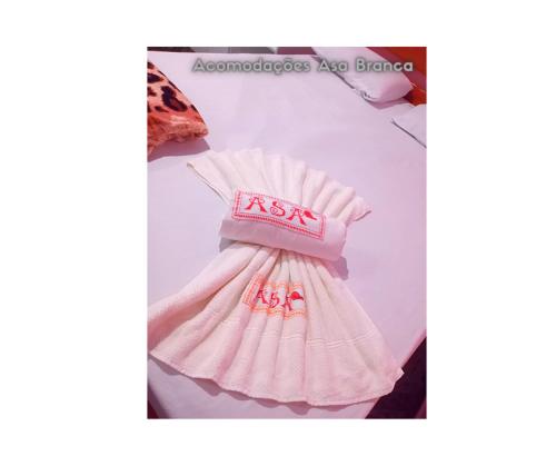  Pousada Asa Branca -  Chambre  photo :    Minibar    Shower    Safety deposit box                            