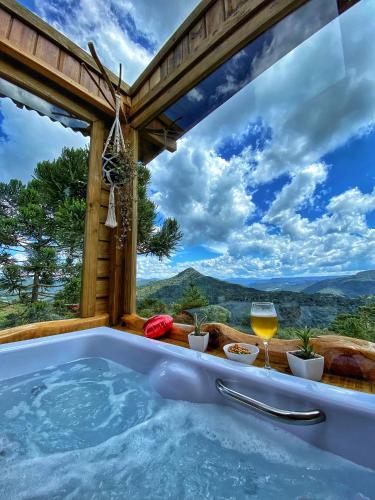 Vue générale sur la montagne ou vue sur la montagne depuis la maison de vacances