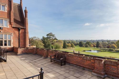 Κήπος έξω από το Dunston Hall Hotel, Spa & Golf Resort